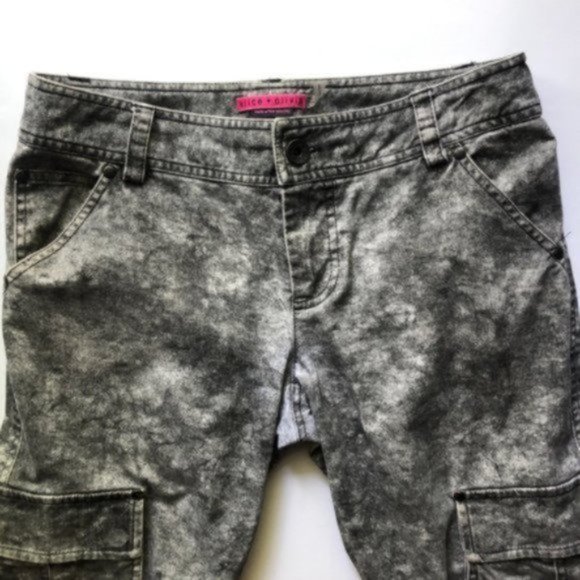 Alice + Olivia Acid Wash Gray Cargo Ankle Zipper Pants Size 10 - Picture 2 of 7
